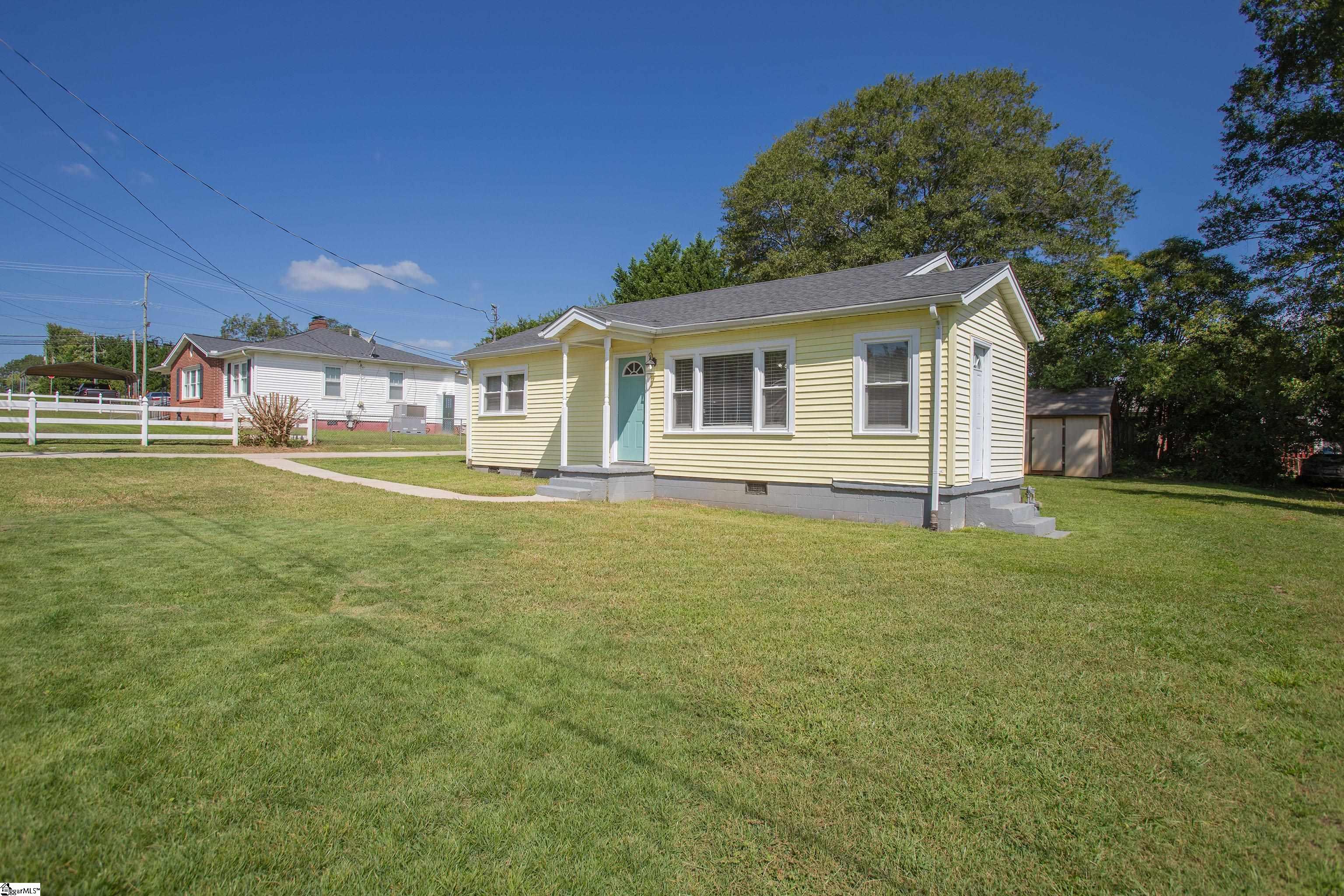 115 Waverly Street Easley, SC 29642 - Photo 3 of 27