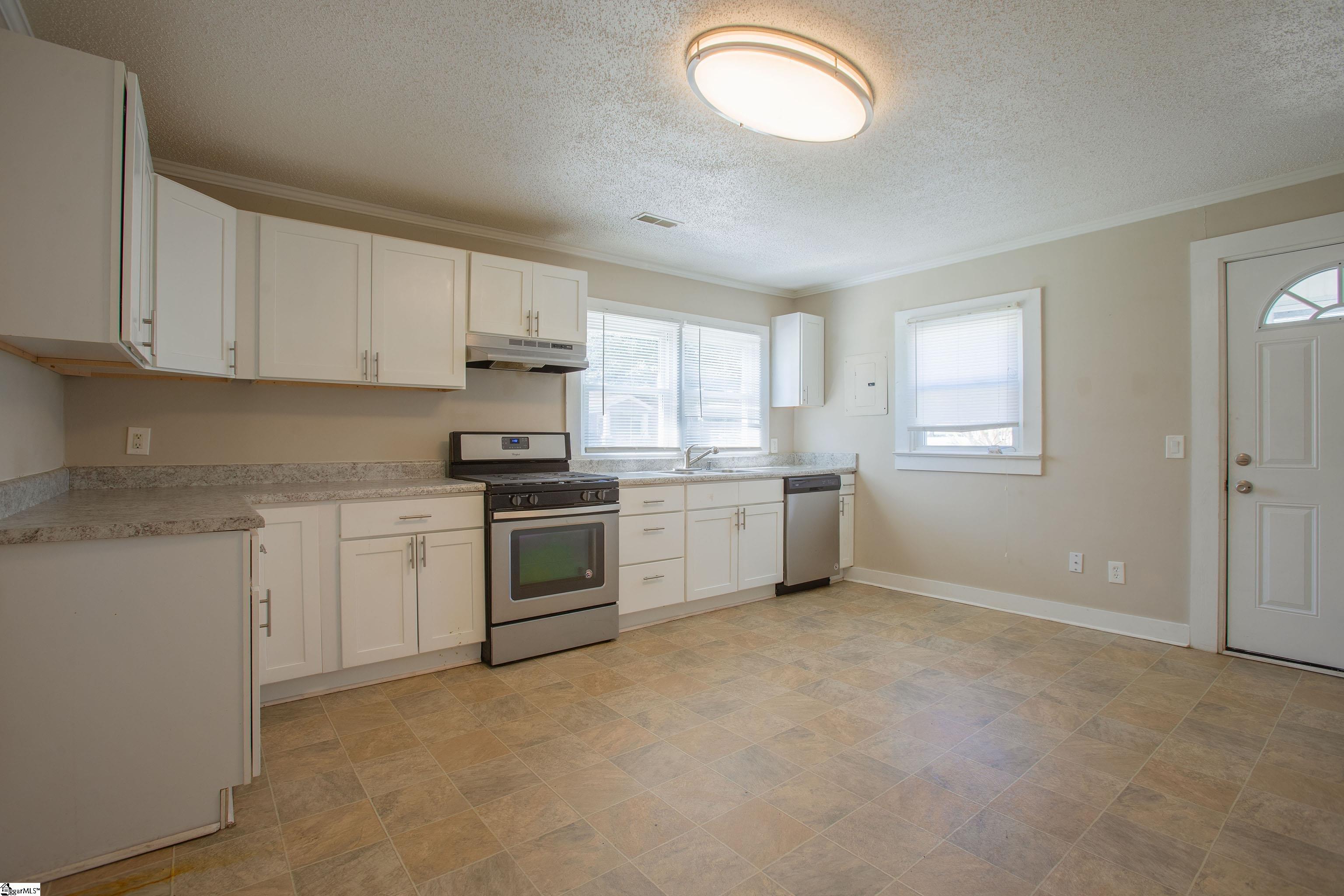 115 Waverly Street Easley, SC 29642 - Photo 7 of 27