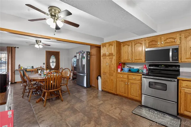 $479,900 | 22543 Peppermint Drive, Warsaw, MO 65355