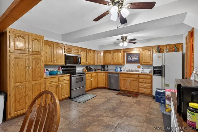 $499,500 | 22543 Peppermint Drive, Warsaw, MO 65355