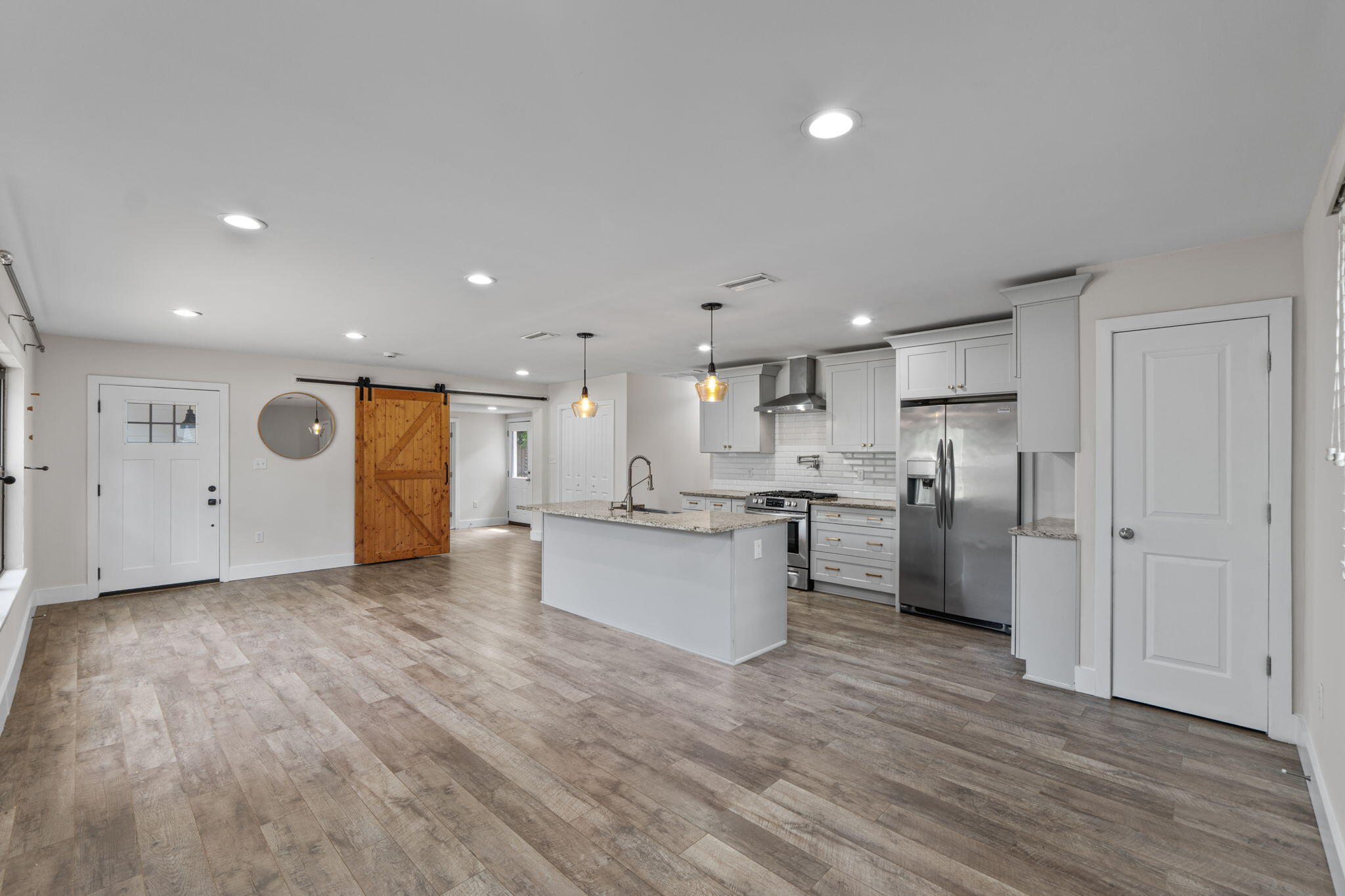 107 Ferry Road Northeast Fort Walton Beach, FL 32548 - Photo 13 of 45 Gallery Image 13