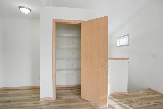 $276,000 | 1051 38 1/2 Avenue West, West Fargo, ND 58078