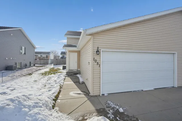 $276,000 | 1051 38 1/2 Avenue West, West Fargo, ND 58078