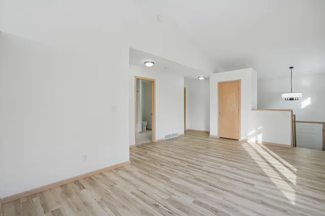 $276,000 | 1051 38 1/2 Avenue West, West Fargo, ND 58078