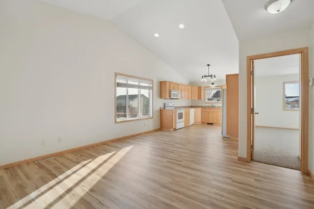 $276,000 | 1051 38 1/2 Avenue West, West Fargo, ND 58078