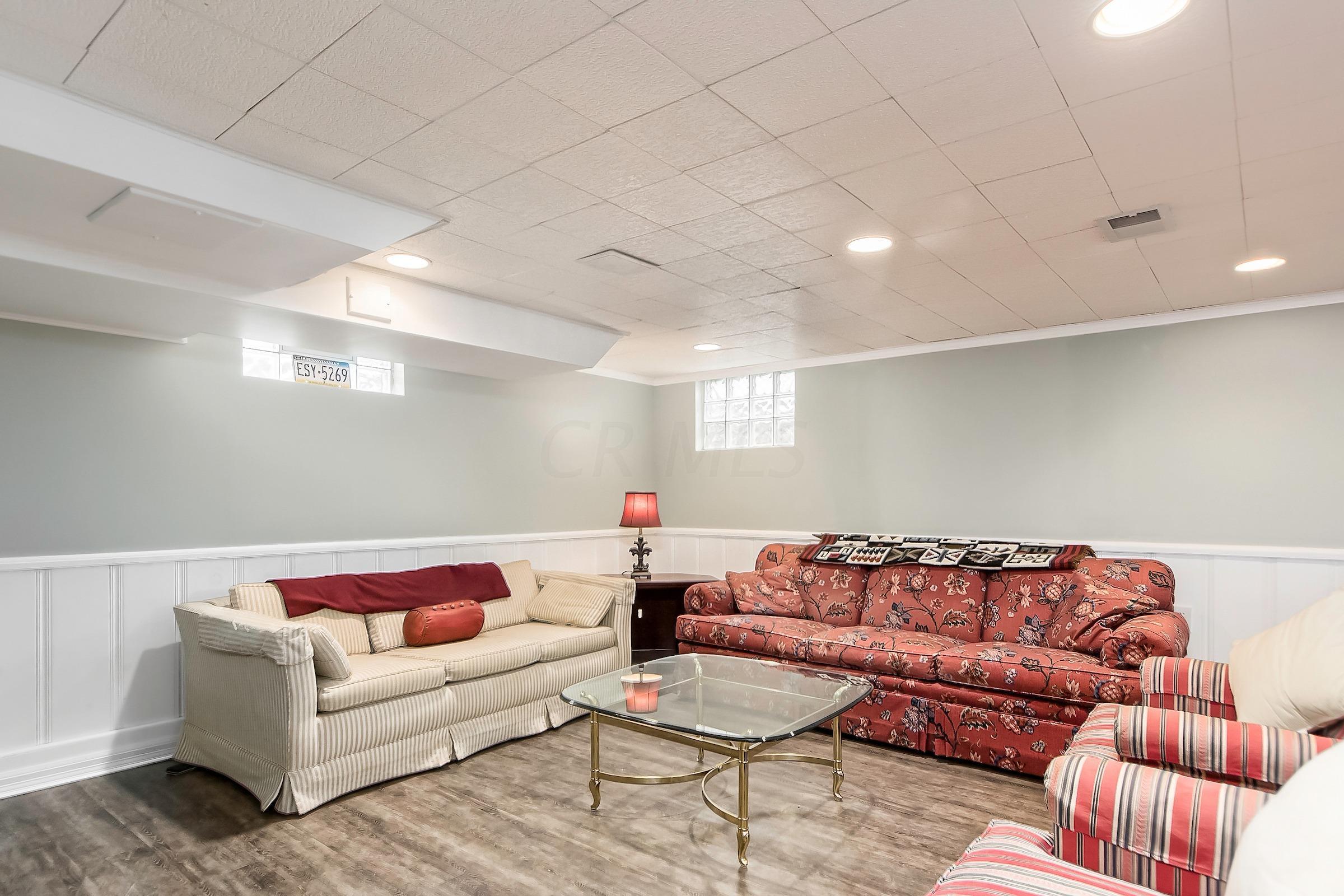 526 Fallis Road Columbus, OH 43214 - Photo 24 of 34 Gallery Image 24