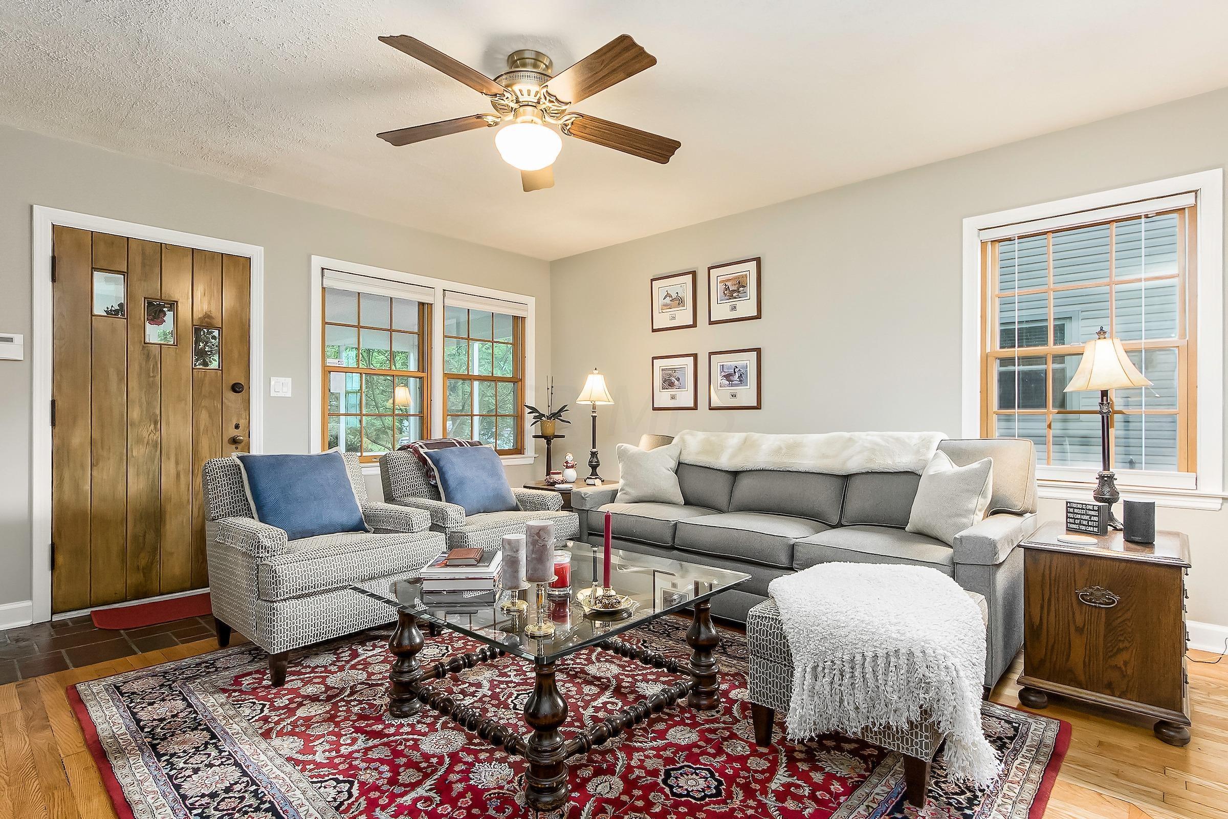 526 Fallis Road Columbus, OH 43214 - Photo 3 of 34 Gallery Image 3
