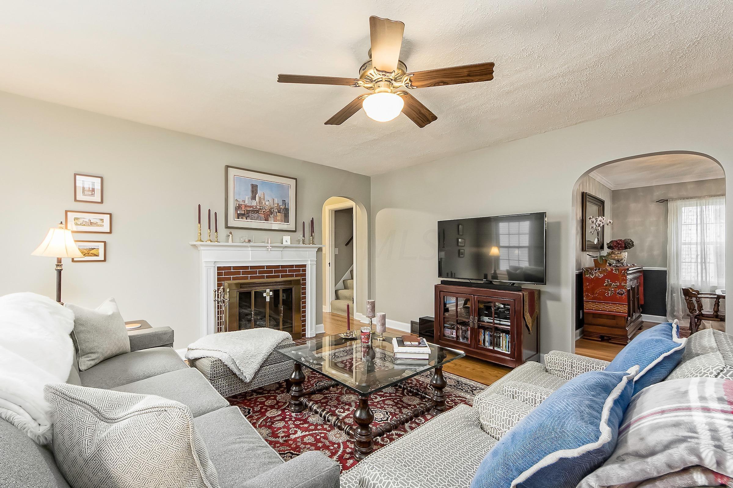 526 Fallis Road Columbus, OH 43214 - Photo 5 of 34 Gallery Image 5