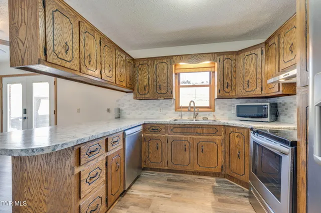 $725,000 | 1500 Tucker Hollow Road West, Fall Branch, TN 37656