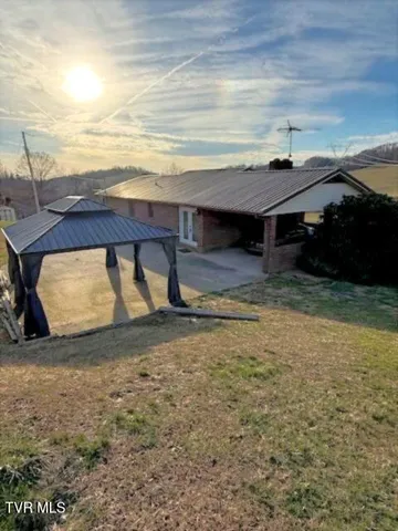 $725,000 | 1500 Tucker Hollow Road West, Fall Branch, TN 37656