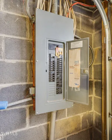 $725,000 | 1500 Tucker Hollow Road West, Fall Branch, TN 37656