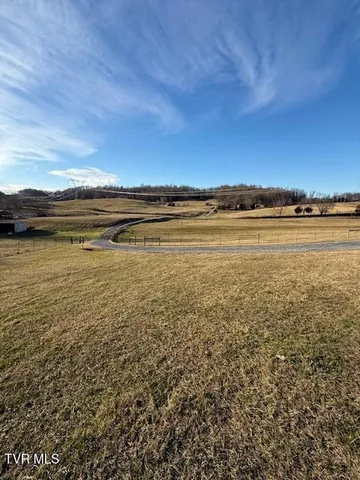 $725,000 | 1500 Tucker Hollow Road West, Fall Branch, TN 37656