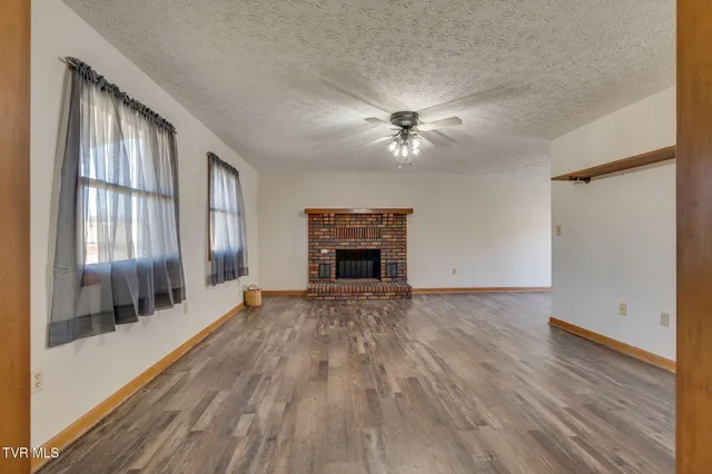 $725,000 | 1500 Tucker Hollow Road West, Fall Branch, TN 37656