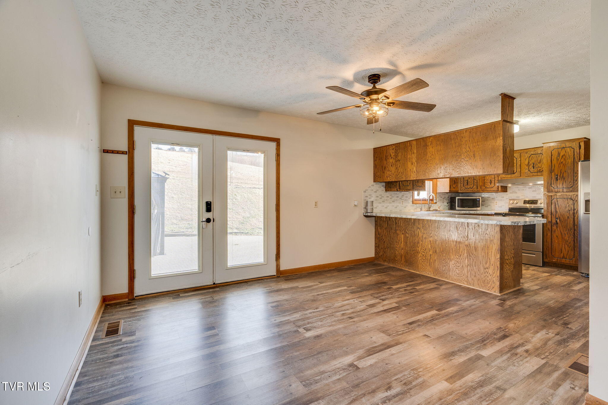 1500 Tucker Hollow Road West Fall Branch, TN 37656 - Photo 10 of 65 006 (2)