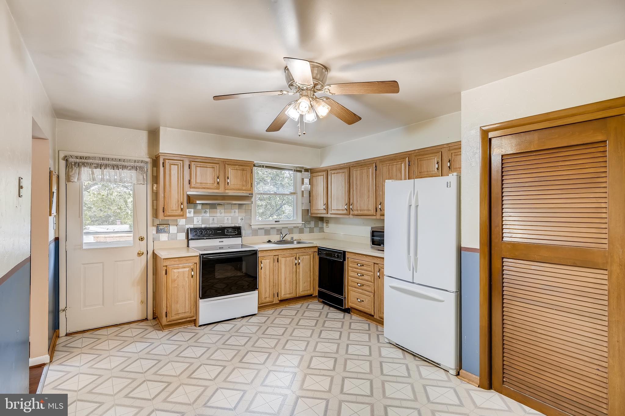 2935 Northwind Road Baltimore, MD 21234 - Photo 9 of 28 Gallery Image 9