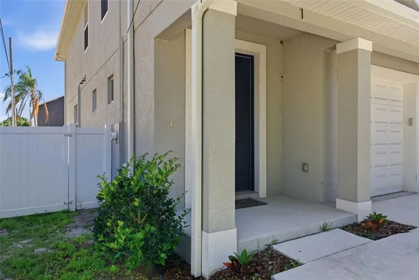 $3,100 | 3902 West Everett Avenue, Unit 1, Tampa, FL 33616