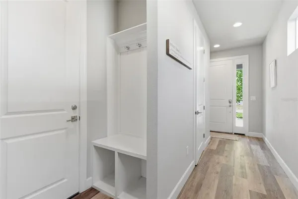 $3,100 | 3902 West Everett Avenue, Unit 1, Tampa, FL 33616
