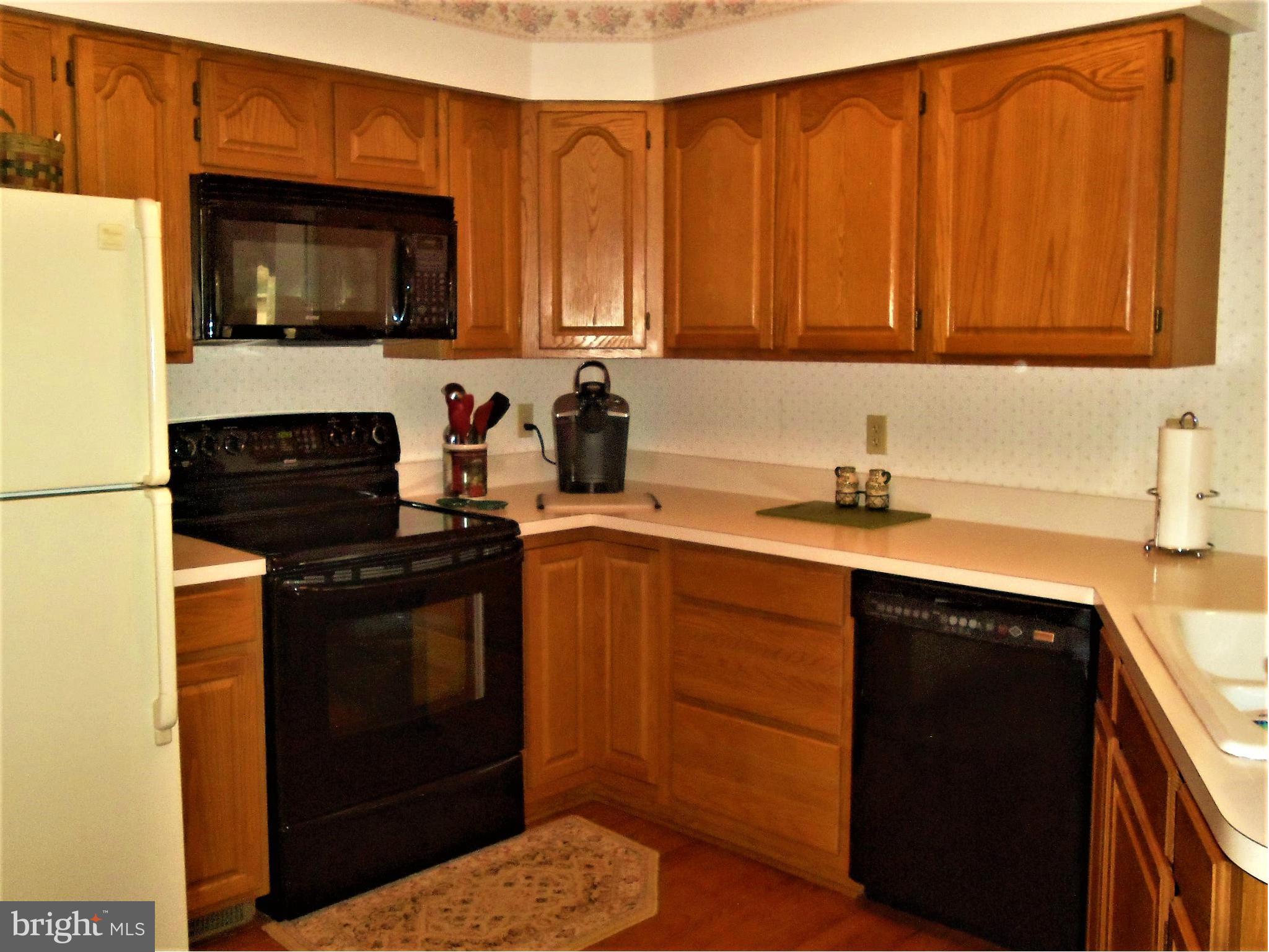 606 Sandy Hill Road Severn, MD 21144 - Photo 6 of 30 Kitchen