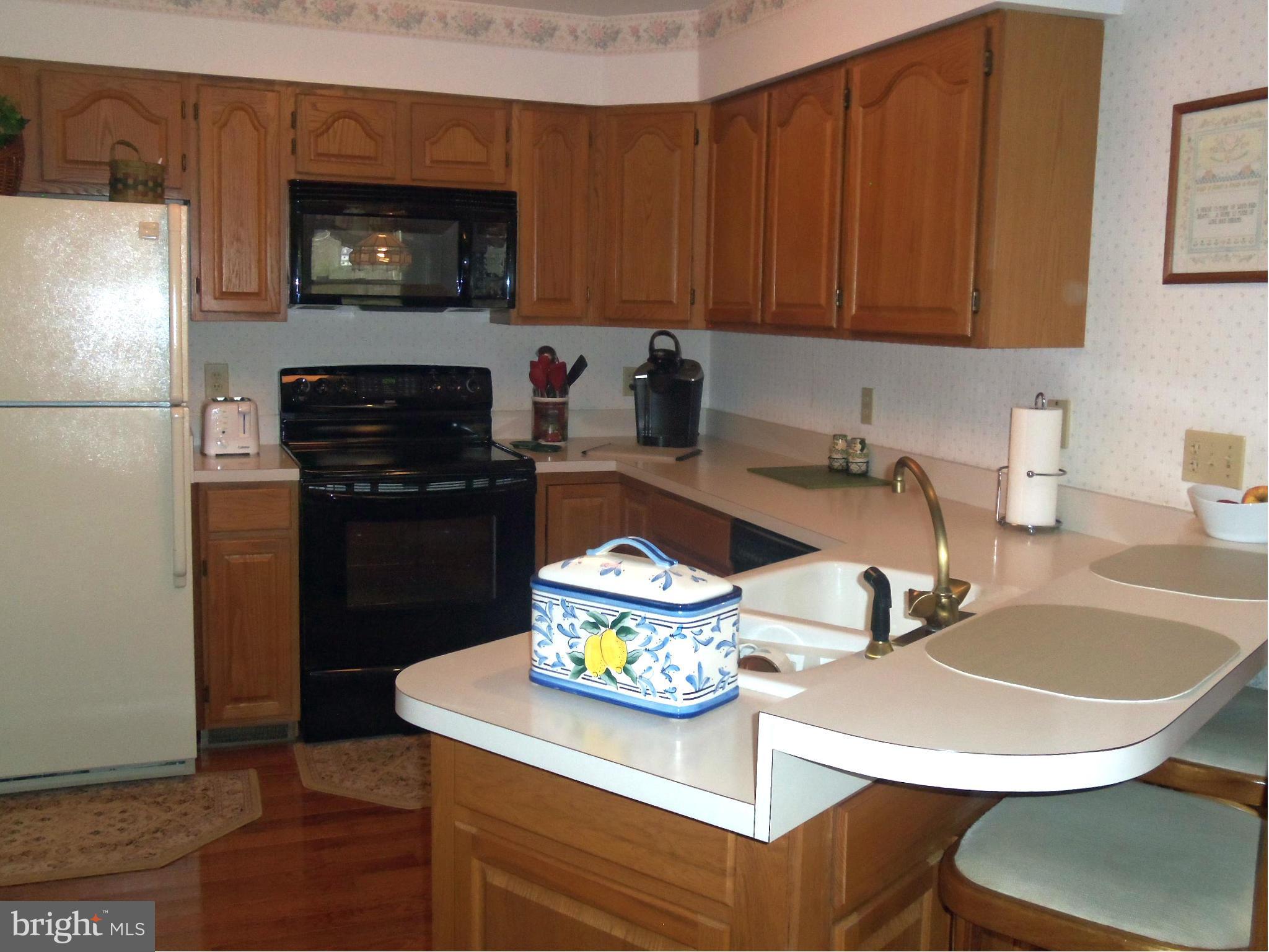 606 Sandy Hill Road Severn, MD 21144 - Photo 8 of 30 Kitchen