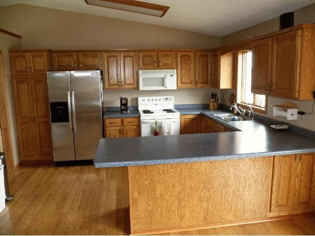 769 Wilfred Road Hudson, WI 54016 - Photo 2 of 18 Gallery Image 2