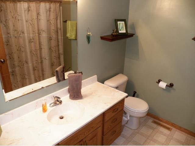 769 Wilfred Road Hudson, WI 54016 - Photo 10 of 18 Gallery Image 10