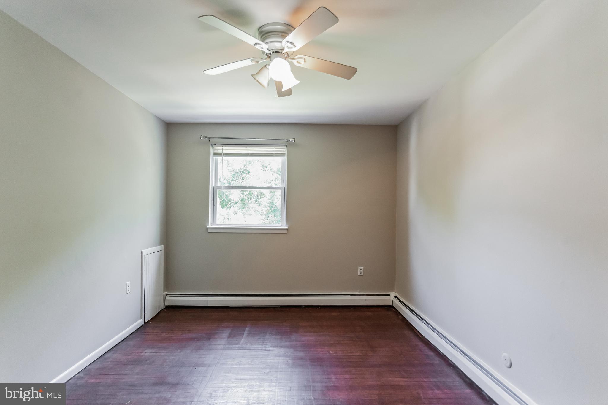 364 Ripka Street Philadelphia, PA 19128 - Photo 29 of 36 Unit 2 Bedroom