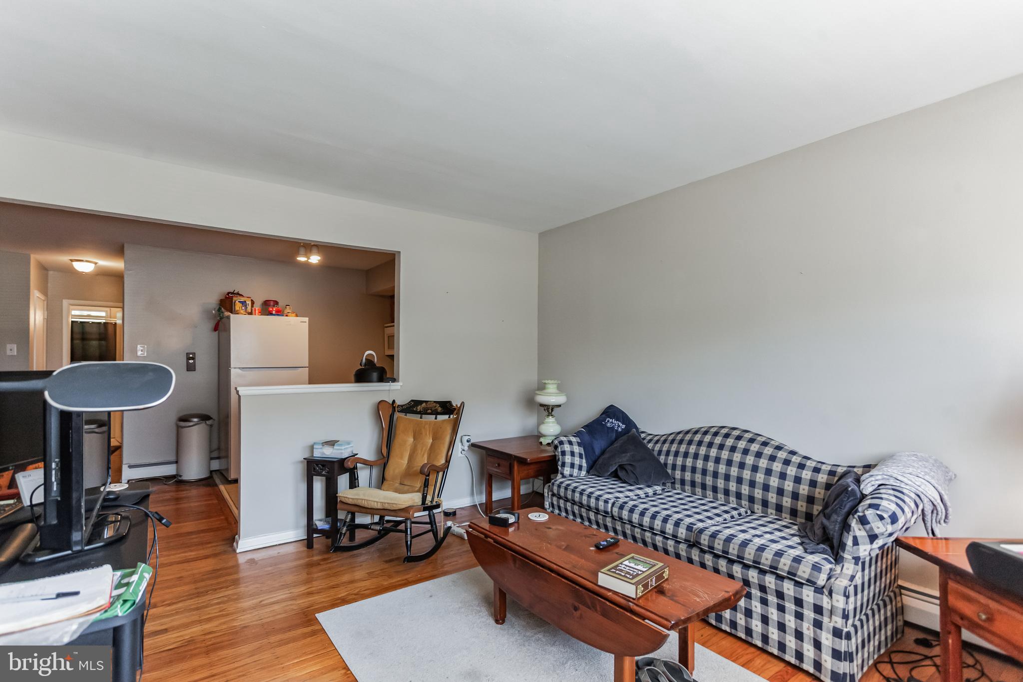 364 Ripka Street Philadelphia, PA 19128 - Photo 3 of 36 Unit 1 Living Room