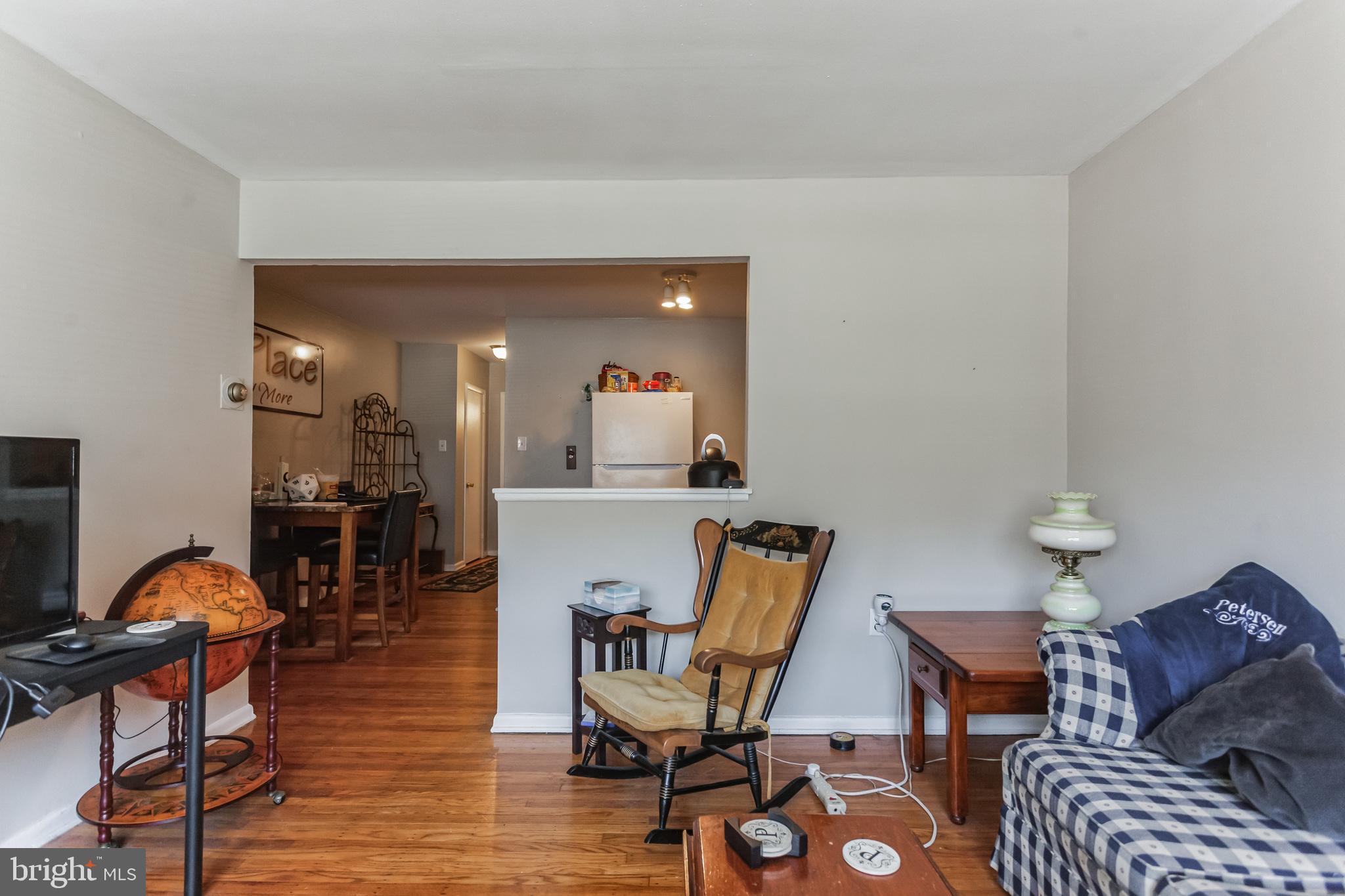 364 Ripka Street Philadelphia, PA 19128 - Photo 4 of 36 Unit 1 Living Room