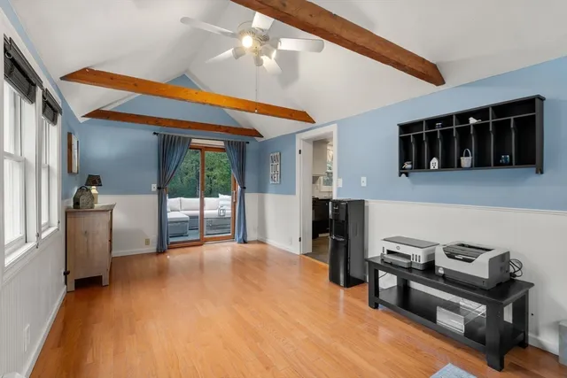 a view of livingroom with furniture and windows