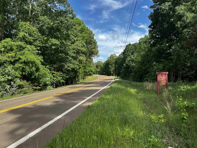 a view of a outdoor space