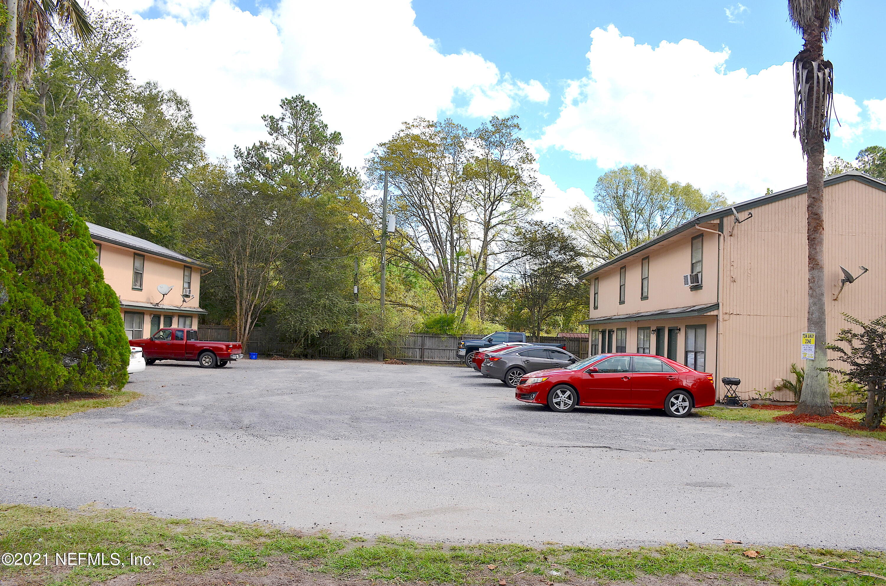 681 Rainer Road, Unit 3 Baldwin, FL 32234 - Photo 6 of 28 a car parked in front of a house