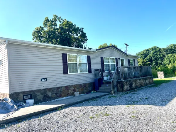 $229,900 | 1228 Evans Valley Road, Newport, TN 37821
