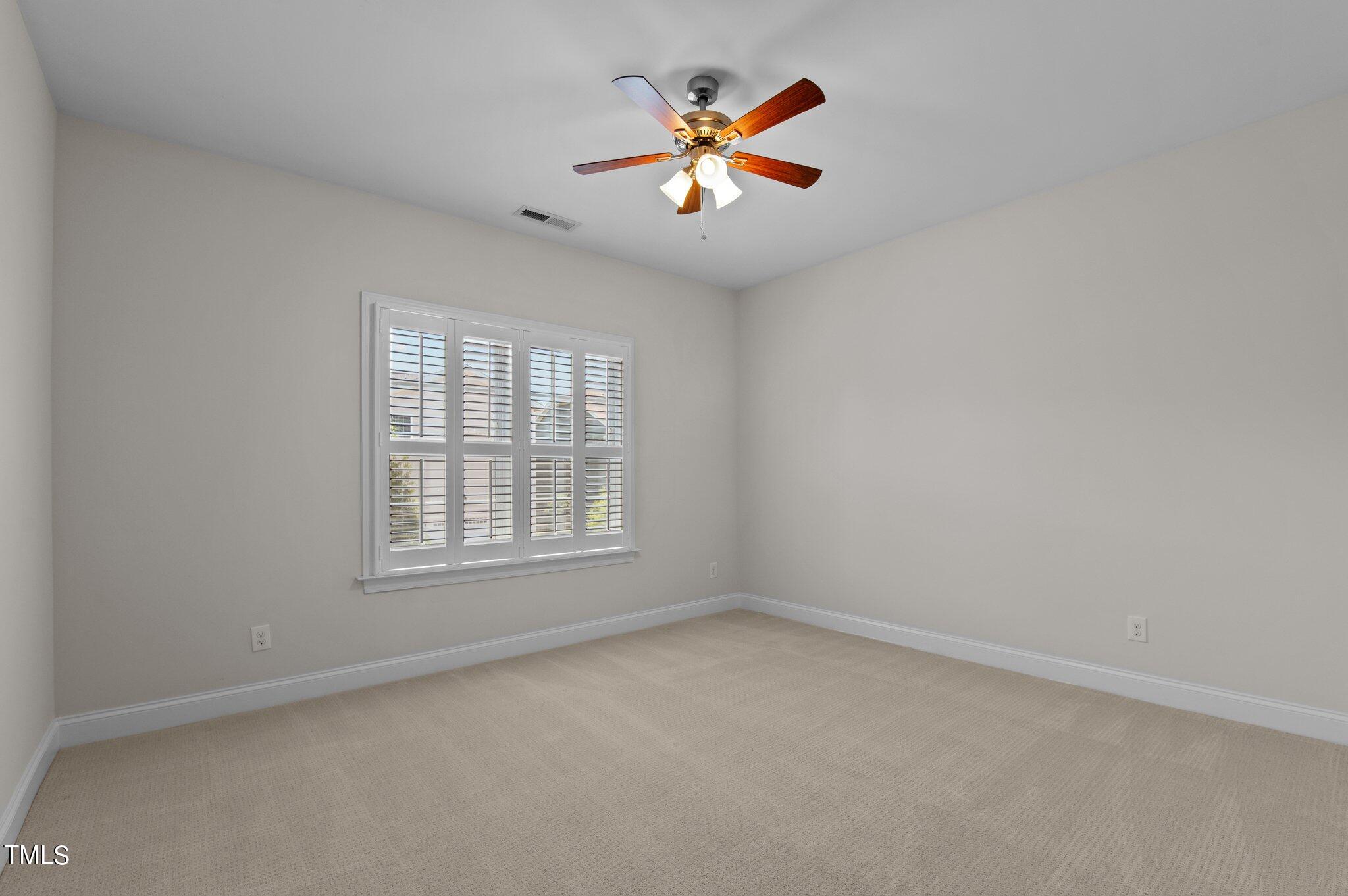 609 Democracy Street Raleigh, NC 27603 - Photo 25 of 33 33-web-or-mls-DSC_6077