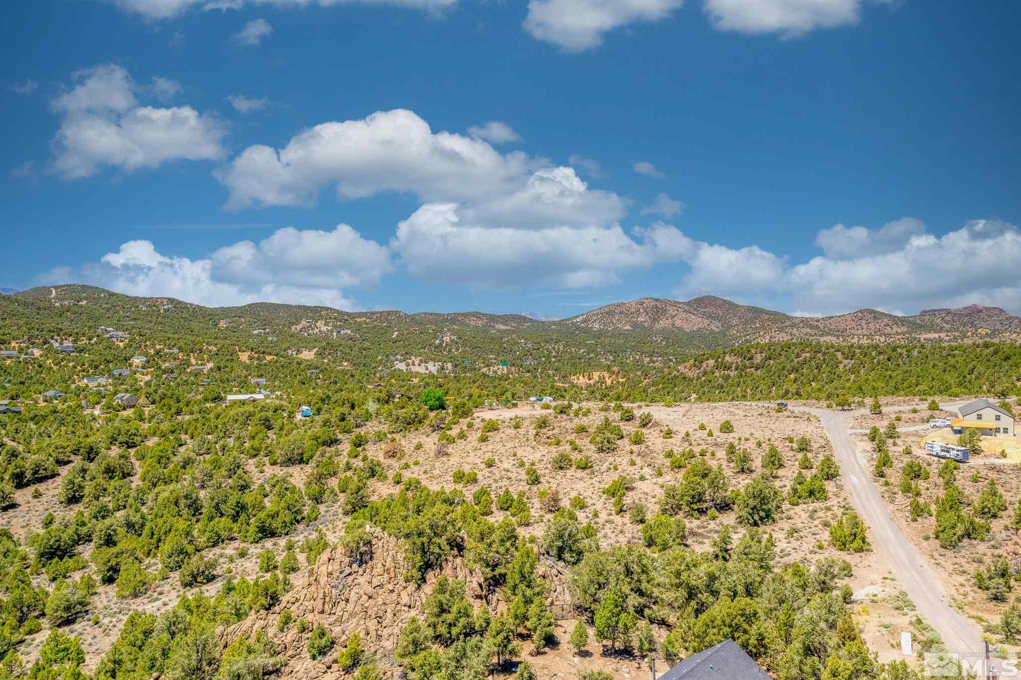 4070 Whiskey Flat Road Reno, NV 89521 - Photo 6 of 14 a view of an ocean
