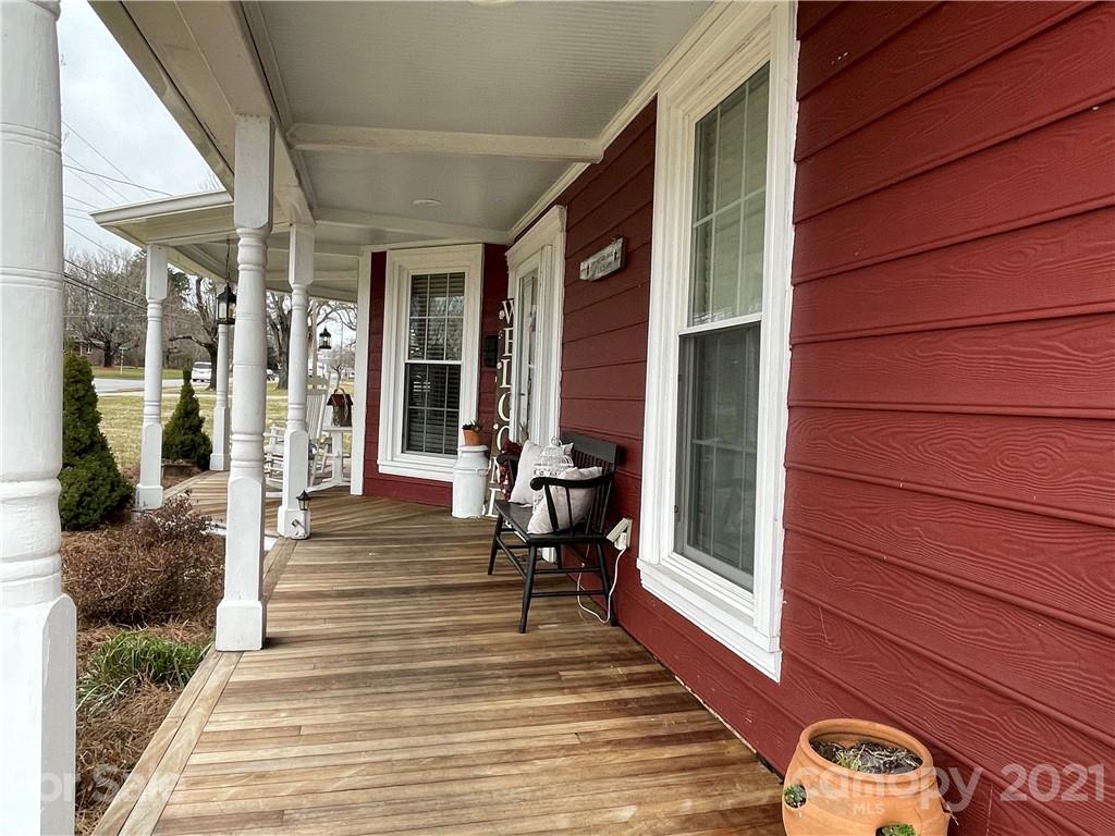 175 Cedar Valley Road Hudson, NC 28638 - Photo 30 of 31 Gallery Image 30