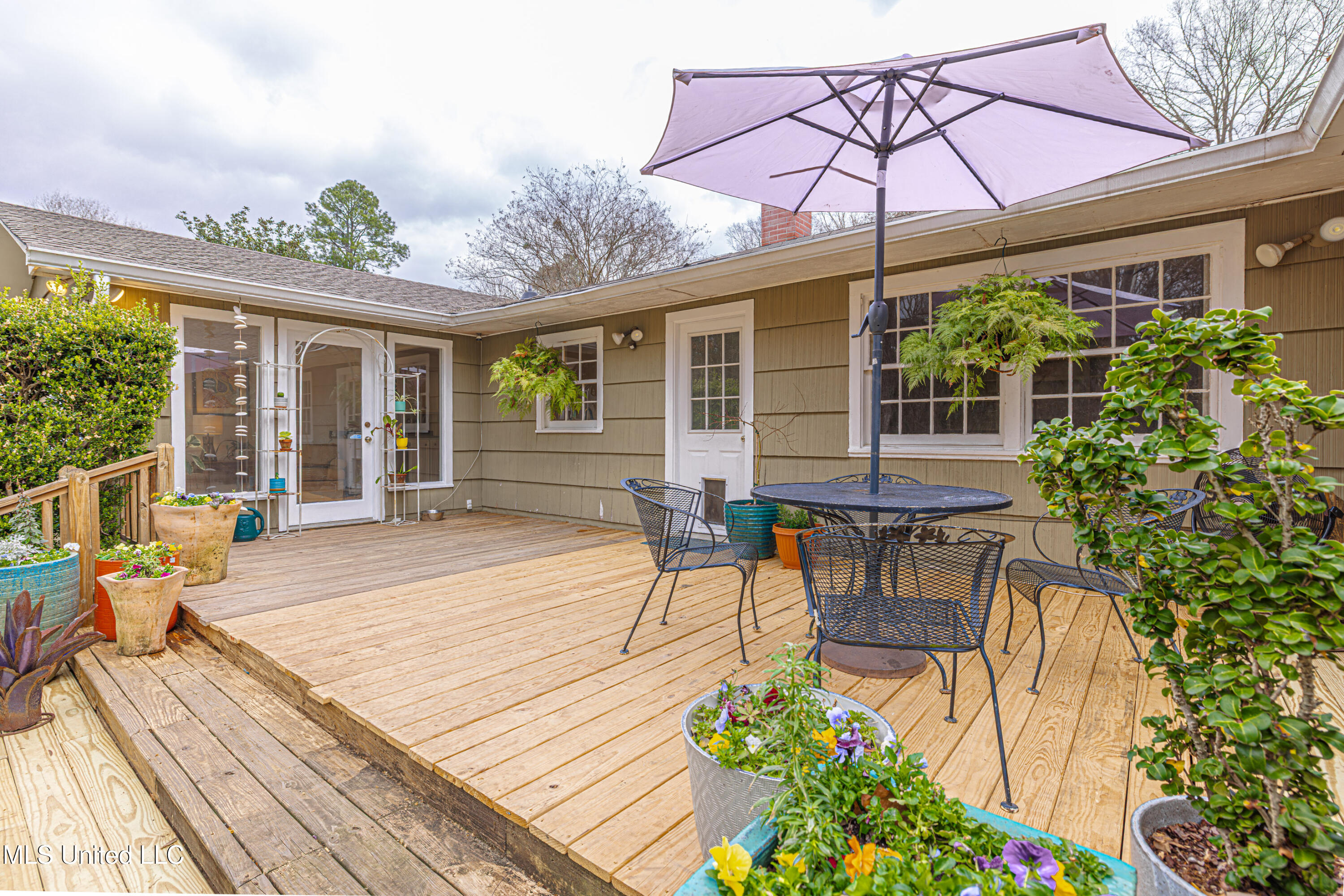 4115 Comanche Drive Jackson, MS 39211 - Photo 12 of 45 1R4A5236