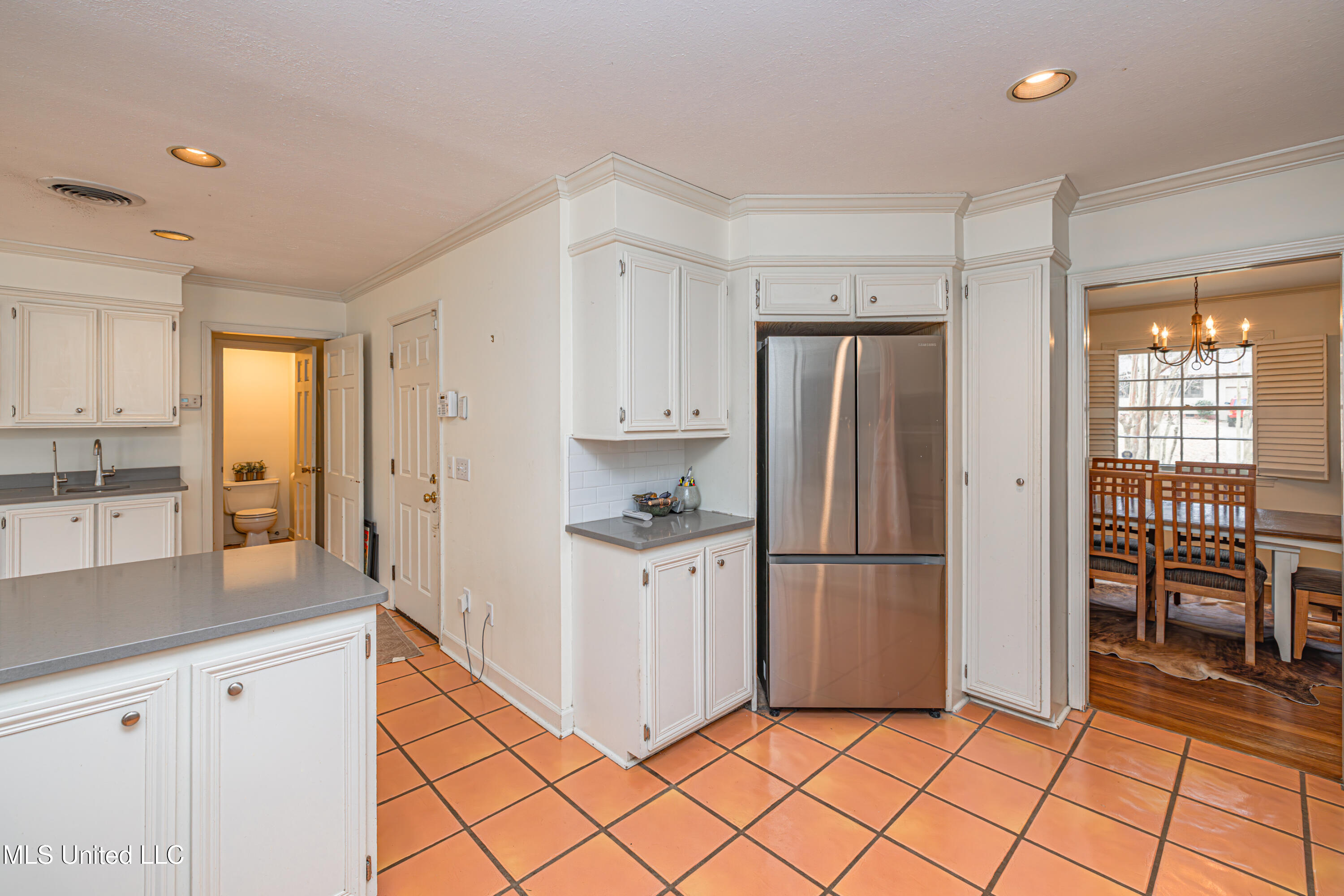 4115 Comanche Drive Jackson, MS 39211 - Photo 21 of 45 1R4A5245