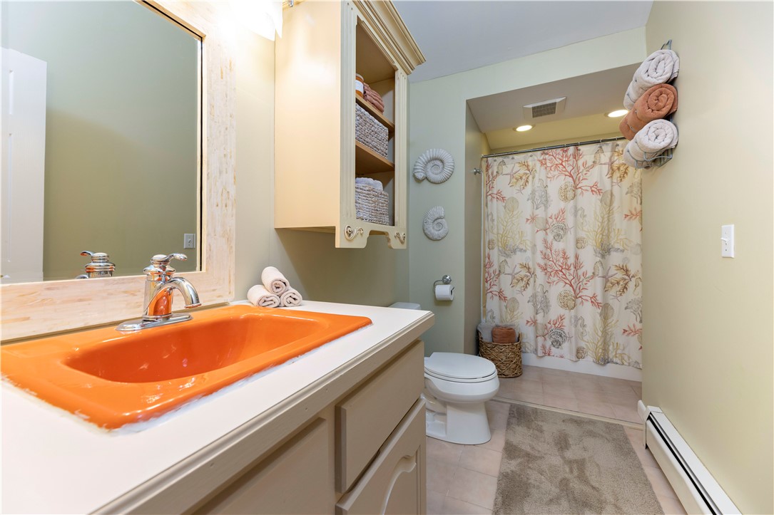 6 Richmond Drive Westerly, RI 02891 - Photo 15 of 40