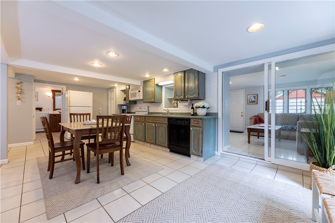 6 Richmond Drive Westerly, RI 02891 - Photo 17 of 40