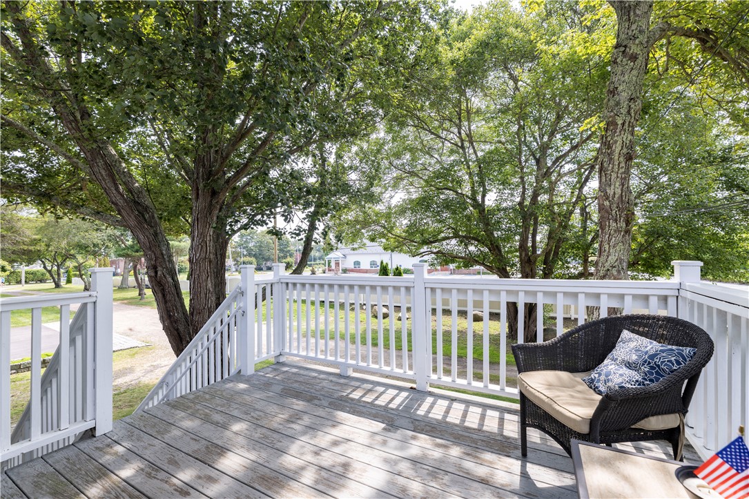 6 Richmond Drive Westerly, RI 02891 - Photo 6 of 40