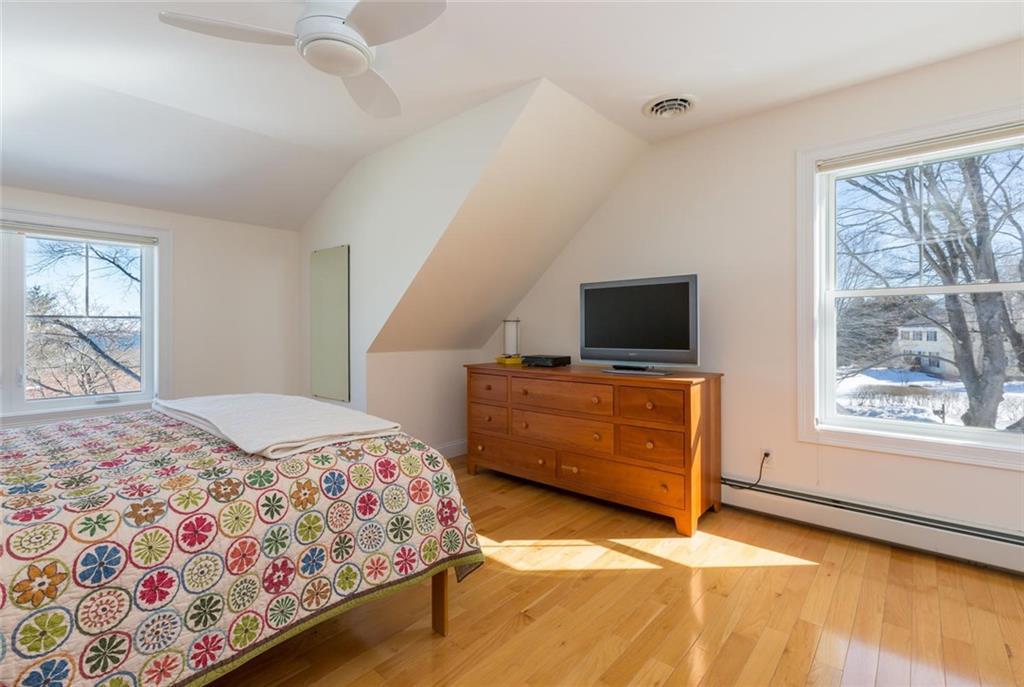 1 Avon Road Cape Elizabeth, ME 04107 - Photo 14 of 31 Master Bedroom