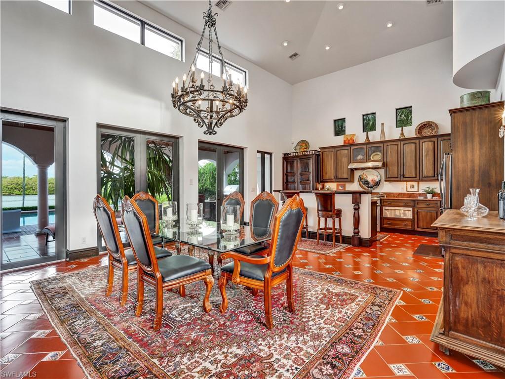 2535 Tarpon Road Naples, FL 34102 - Photo 10 of 50