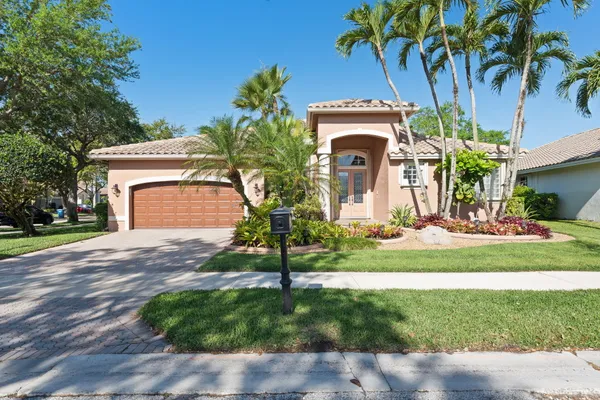 $1,199,000 | 3062 Lakewood Circle, Weston, FL 33332
