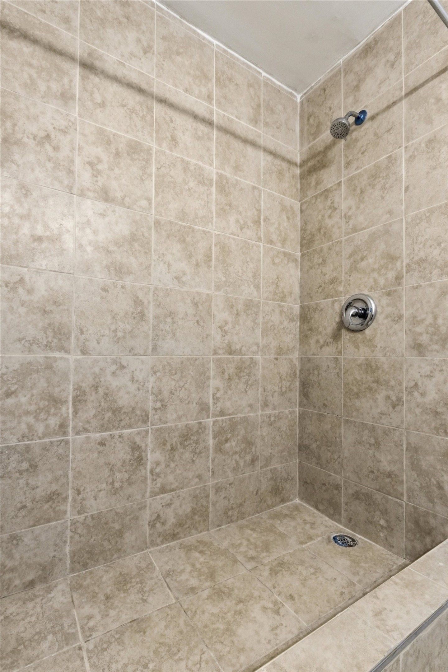 3615 Alberta Street Houston, TX 77021 - Photo 10 of 16 a bathroom with a shower