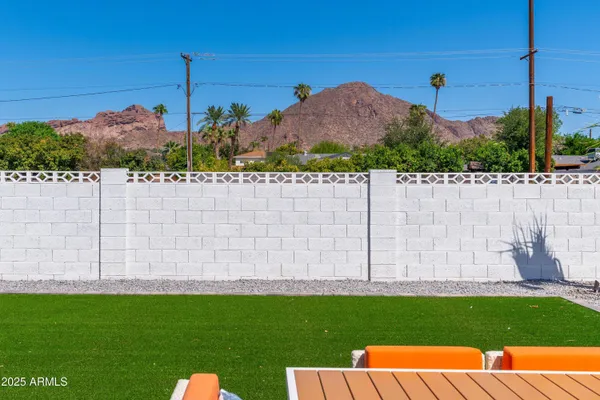 $4,800 | 4464 East Campbell Avenue, Phoenix, AZ 85018