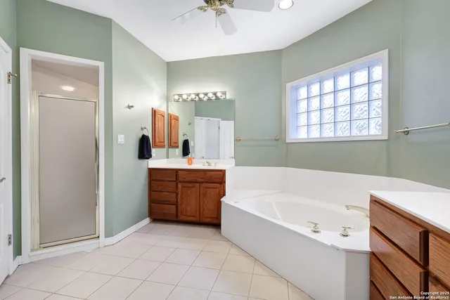 $775,000 | 8703 Rolling Acres Trail, Boerne, TX 78015