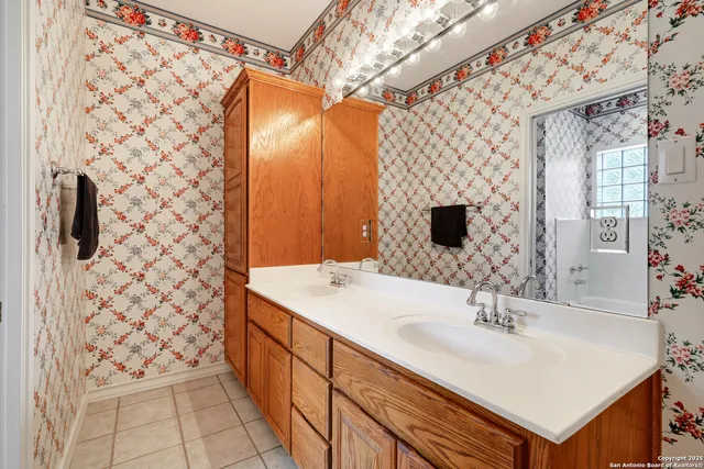 $775,000 | 8703 Rolling Acres Trail, Boerne, TX 78015