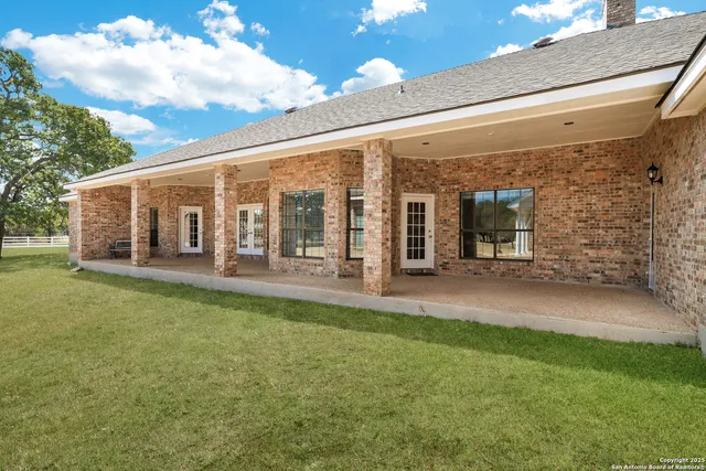 $775,000 | 8703 Rolling Acres Trail, Boerne, TX 78015