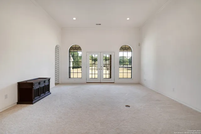 $775,000 | 8703 Rolling Acres Trail, Boerne, TX 78015