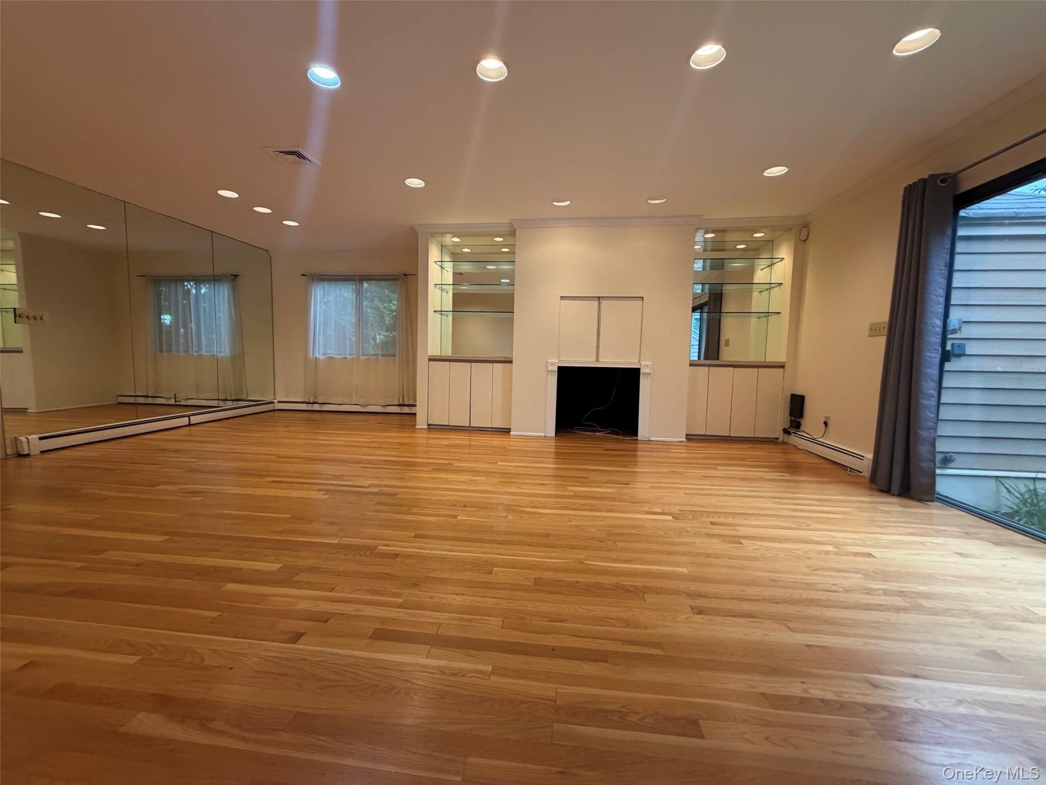 75 Greenway Close, Unit 75 Rye Brook, NY 10573 - Photo 7 of 23